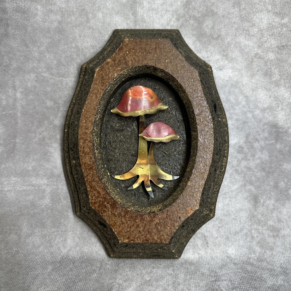 Vintage‎ Mushroom Wall Hanging 1970s Boho Home Decor Metal and Wood